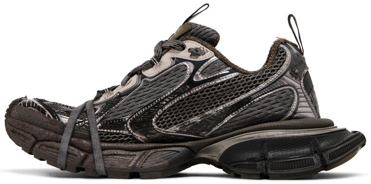 Balenciaga 3XL Sneaker Worn Out   Brown