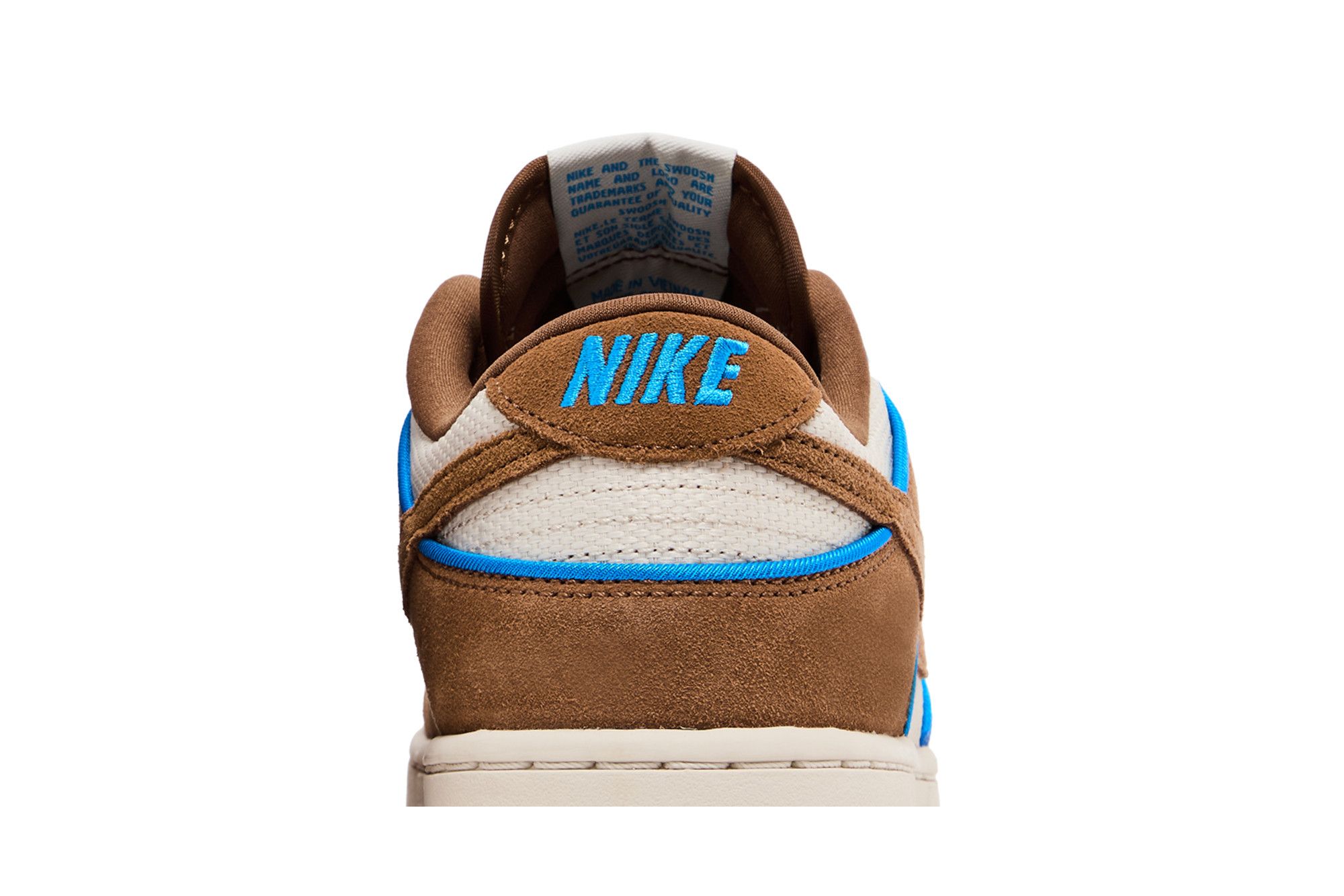 Buy Dunk Low Premium 'Light British Tan' - FN5825 100 | GOAT Buy Dunk Low Premium 'Light British Tan' - FN5825 100 | GOAT