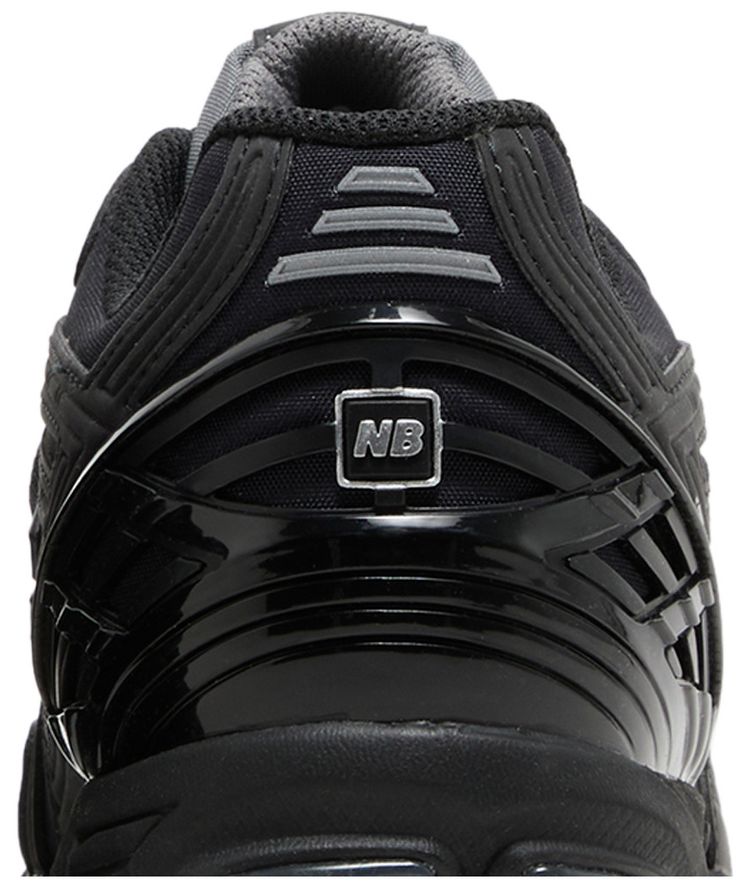 New Balance 1906R Black Gradient