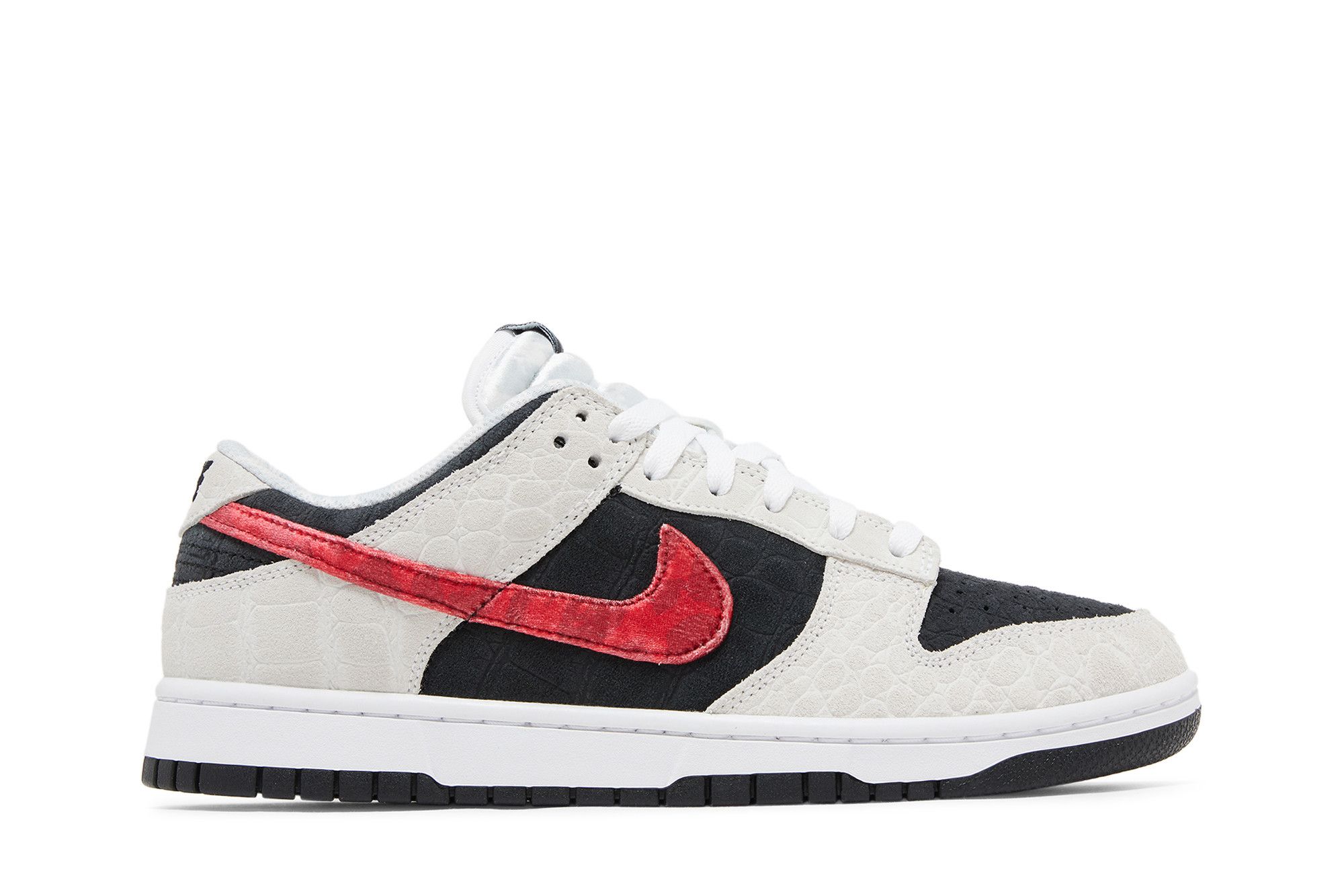 Nike sb animal print clearance