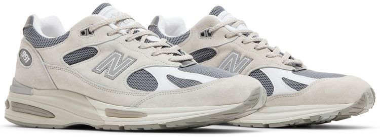 991v2 Made in England Nimbus Cloud