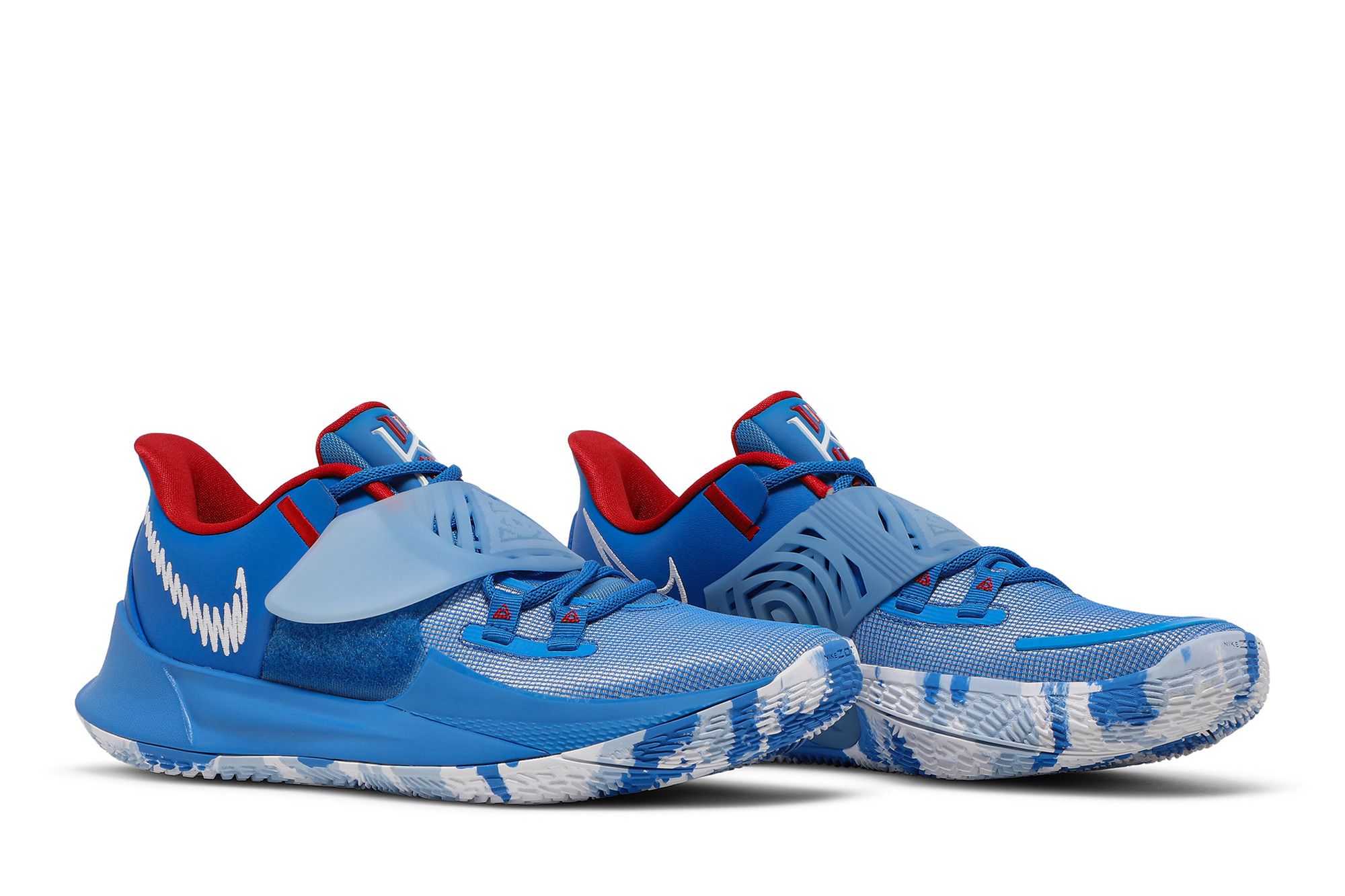 KYRIE バスケットボールシューズ 青/赤 kyrie low 3 NIKE KYRIE LOW 3 ATOMIC PINK-STONE BLUE SZ 18 [CJ1286-600