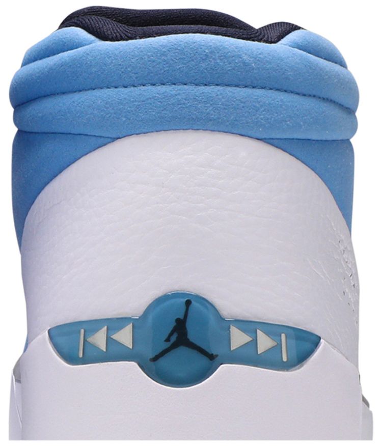 Air Jordan Team Showcase UNC