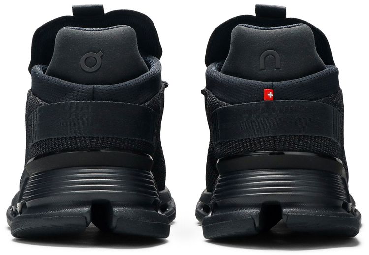 ON Cloudnova Black Eclipse