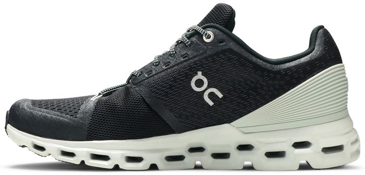 ON Cloudstratus Black Mineral