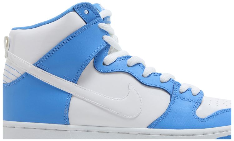 Nike Dunk High Premium SB Rivalry