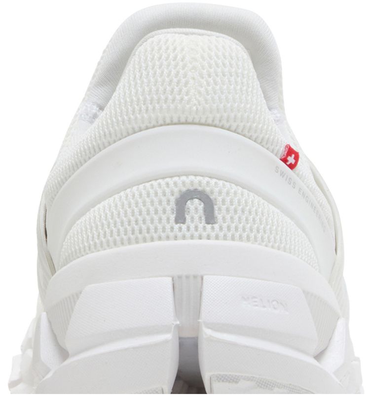 ON Wmns Cloudswift 3 AD Undyed White