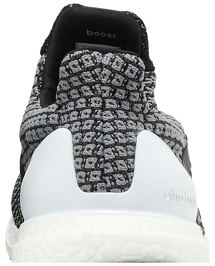 Adidas UltraBoost 50 Uncaged DNA Oreo