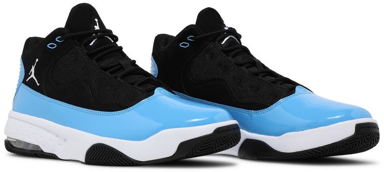 Air Jordan Max Aura 2 Black University Blue