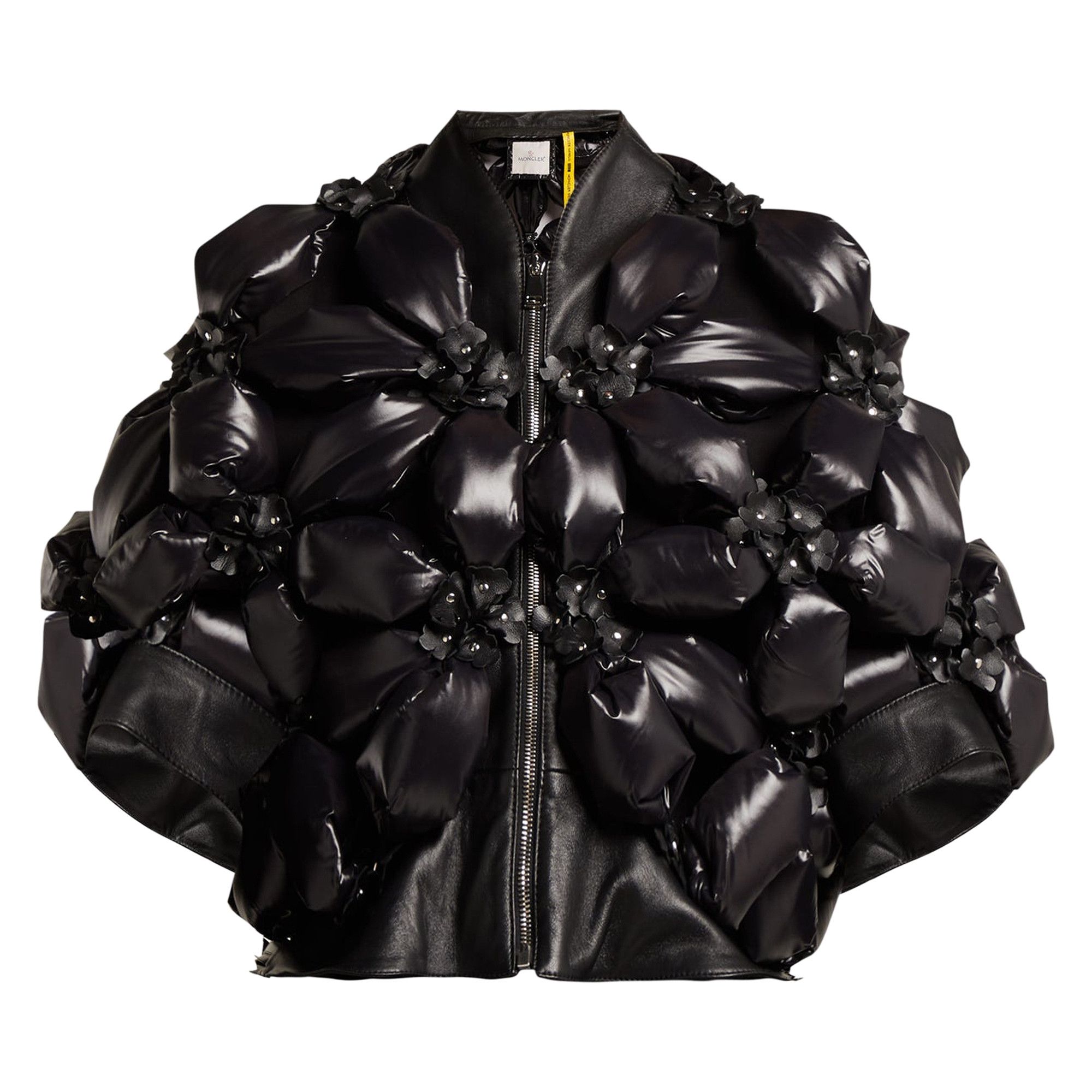 Moncler noir kei ninomiya store