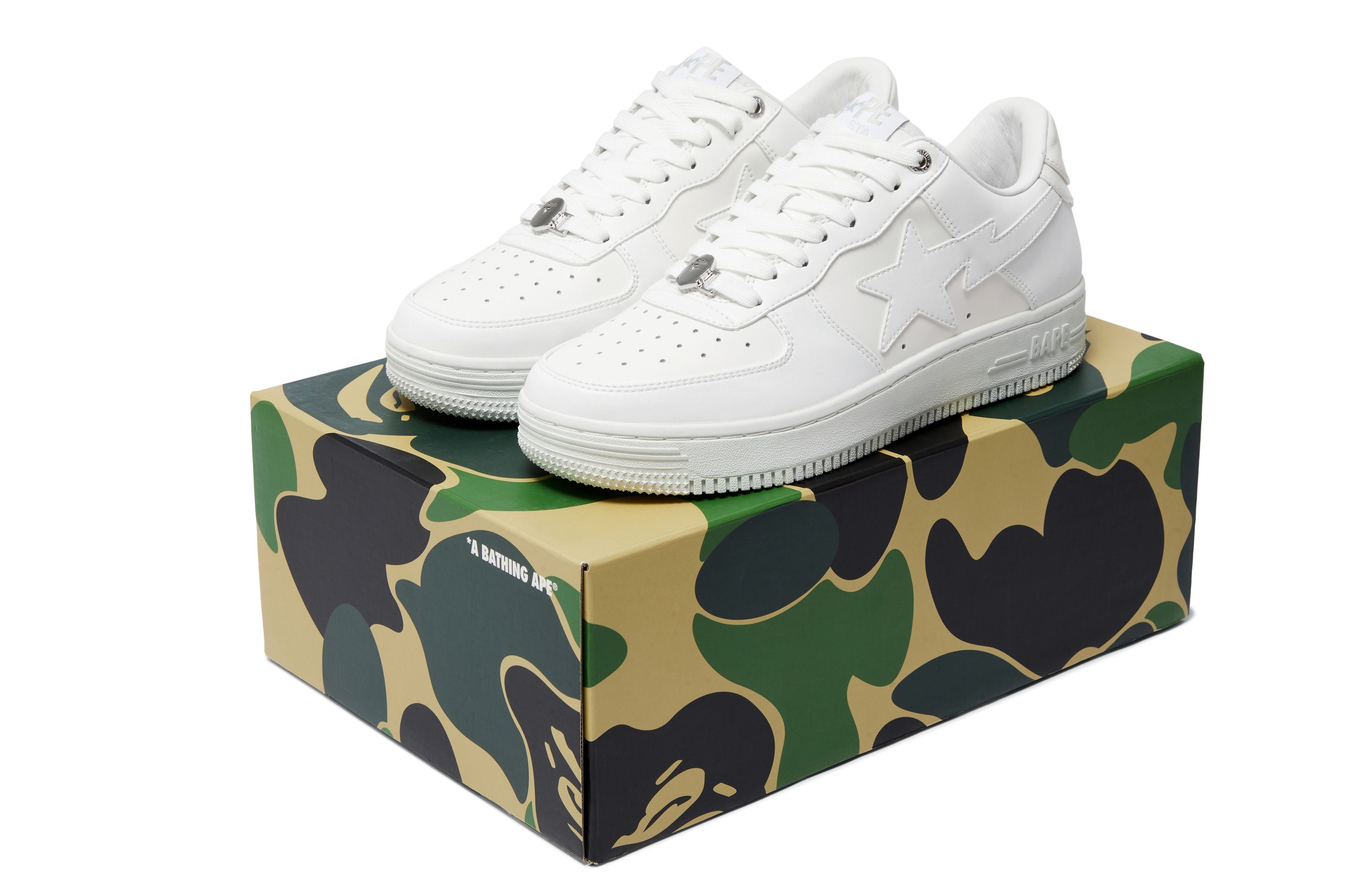 White bapesta sneakers outlet