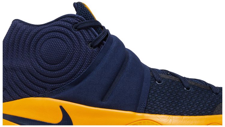 Nike Kyrie 2 Cavs