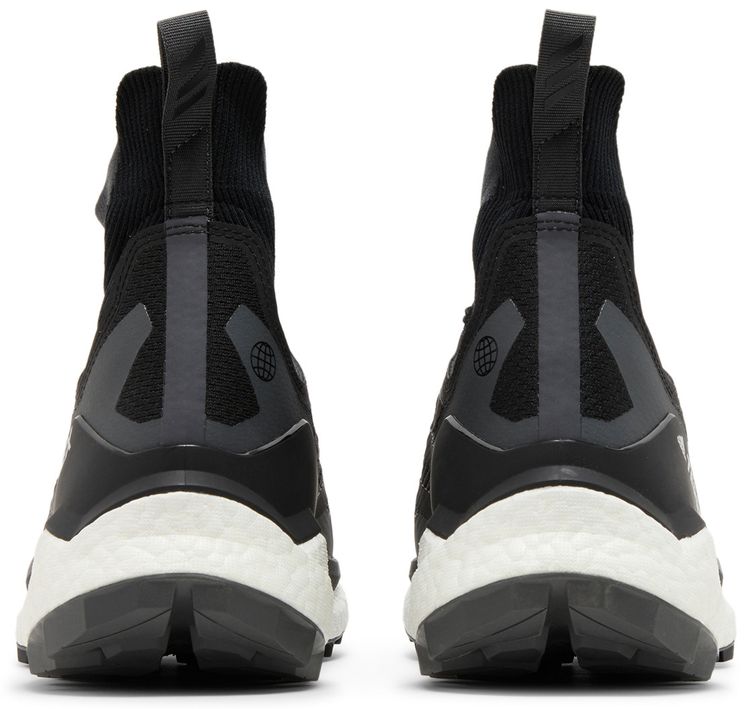 Terrex Free Hiker 2 Black Carbon