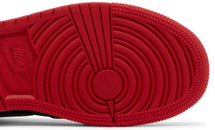 Air Jordan 1 High FlyEase GS Bred Shadow