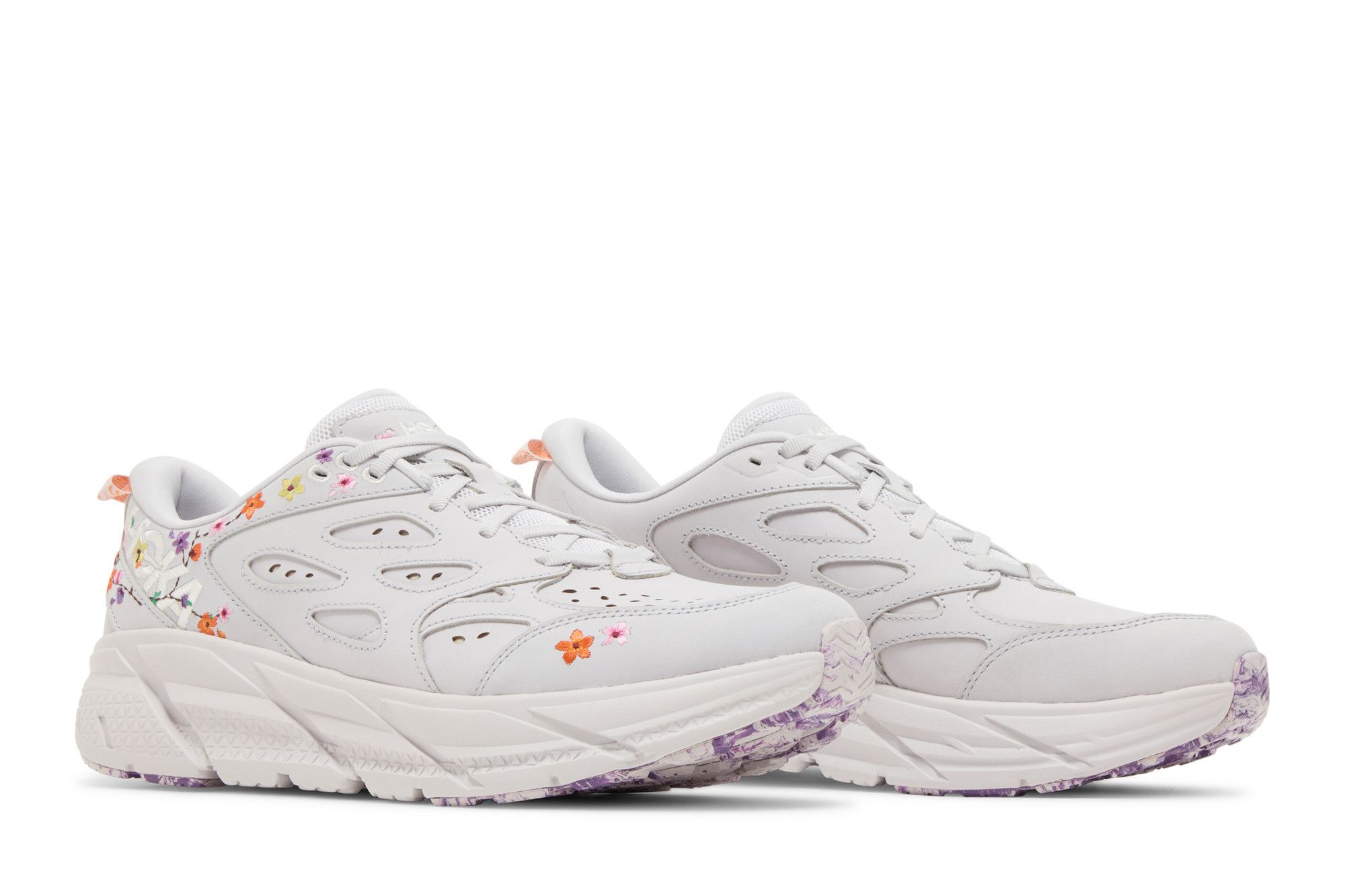 BUBBLE WHITE 2本➕その他 Buy Clifton L 'Vibrant Bloom Pack - Nimbus Cloud' - 1153618