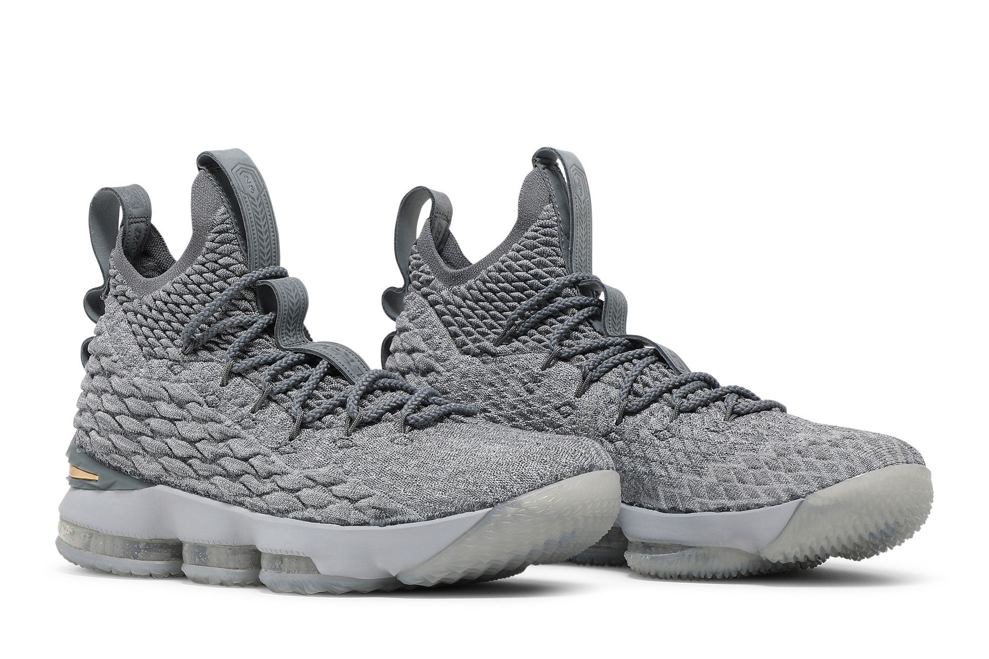 Lebron 15 low cool grey store