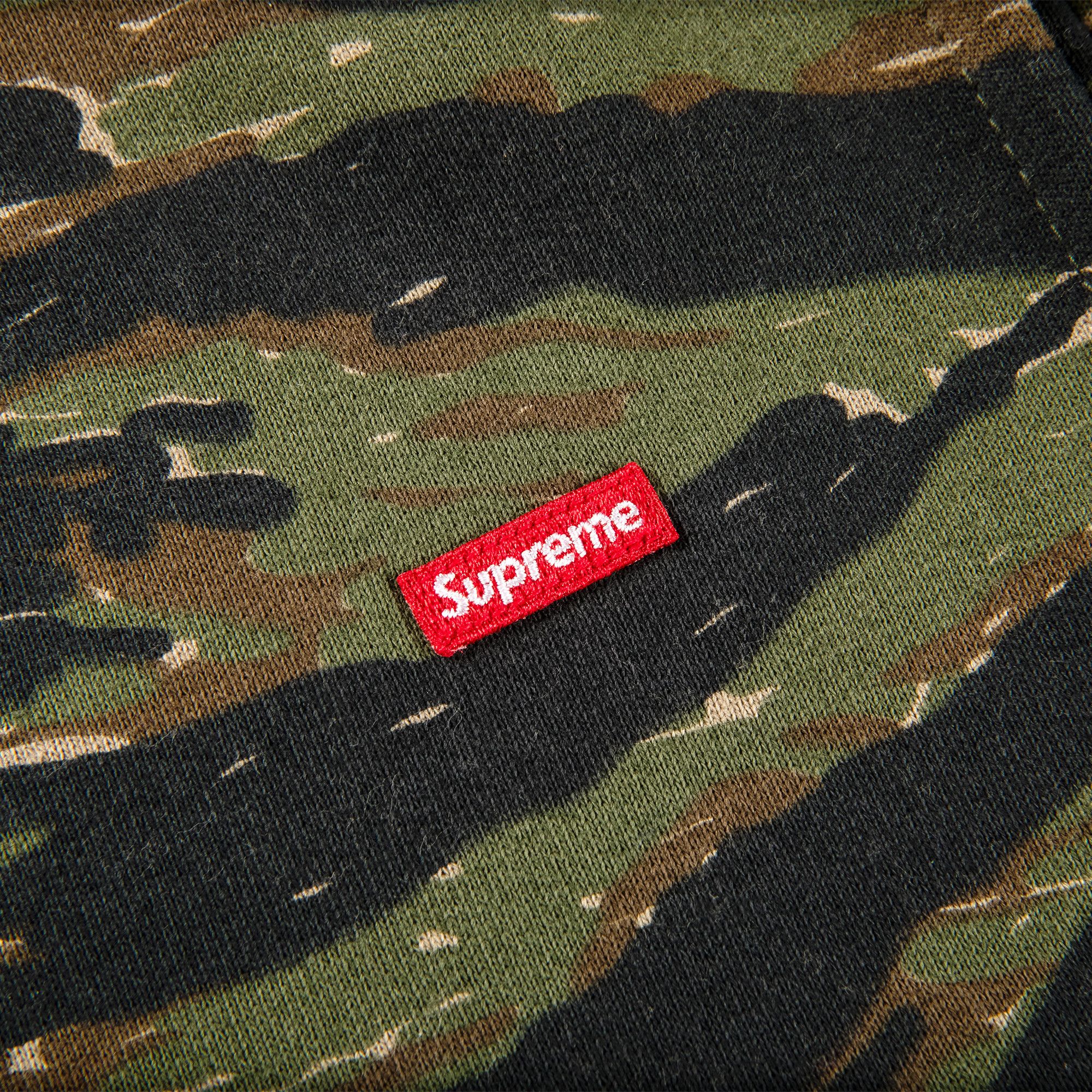 Buy Supreme Small Box Sweatpant 'Tigerstripe Camo' - SS21P72