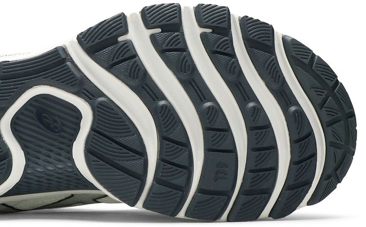 Reigning Champ x ASICS Gel Nimbus 22 Paris Edition