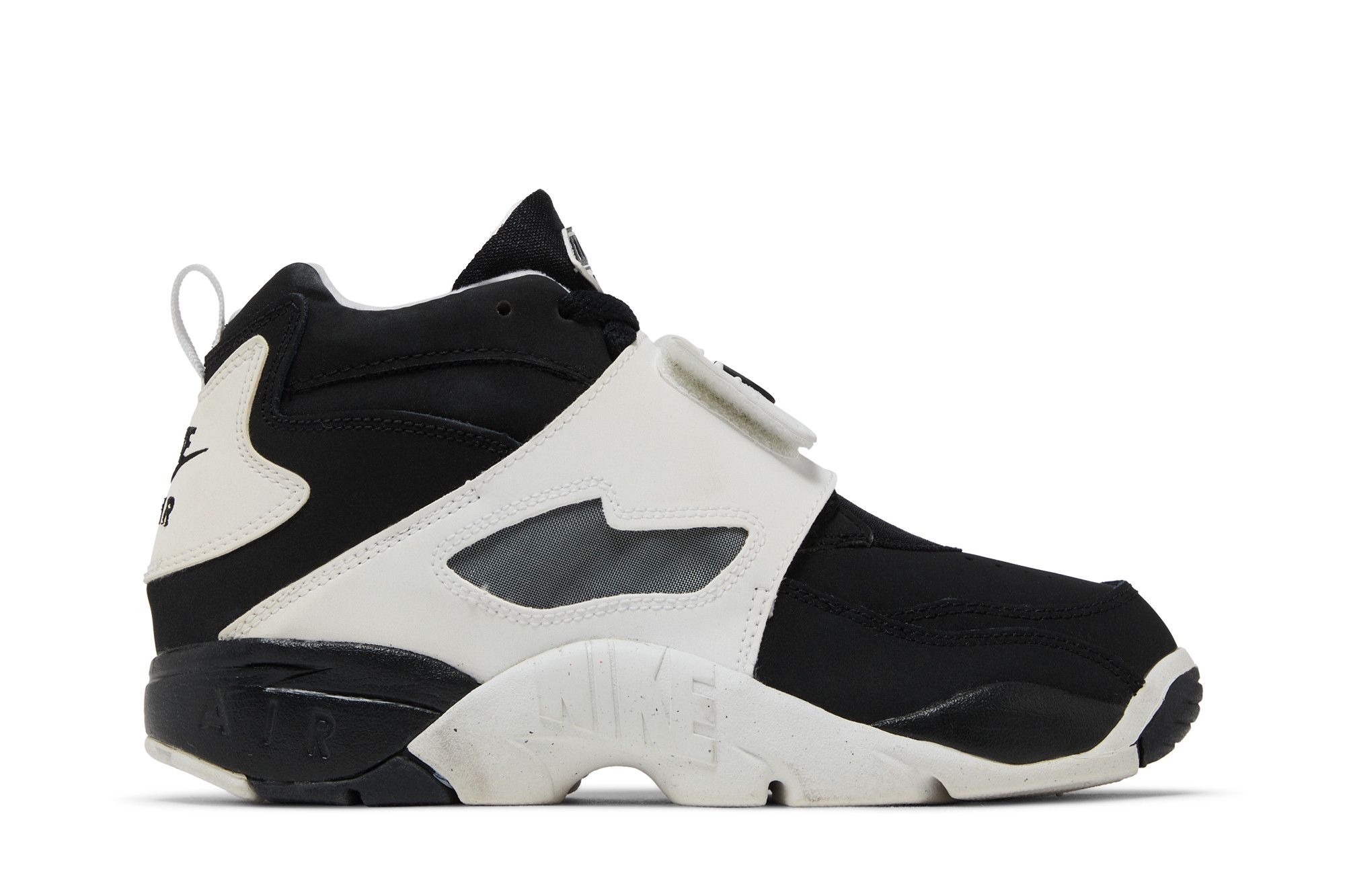 Nike air diamond turf black and white outlet