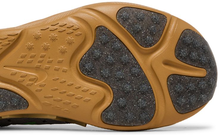 Nike ISPA Sense Flyknit Enigma Stone