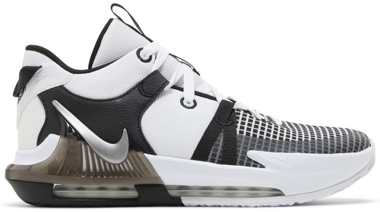 LeBron Witness 7 GS White Black