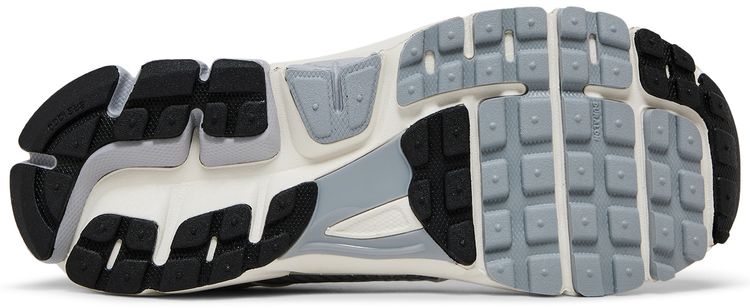 Nike Wmns Zoom Vomero 5 Wolf Grey Cool Grey