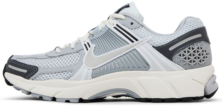 Nike Wmns Zoom Vomero 5 Wolf Grey Cool Grey