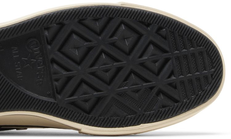 Wmns Chuck Taylor All Star Lift Platform High Large Stars