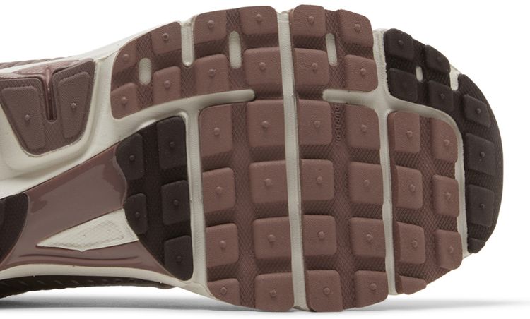 Nike Air Zoom Vomero 5 Dusted Clay