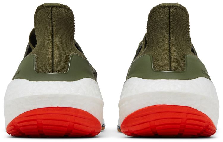 Adidas UltraBoost 22 Focus Olive