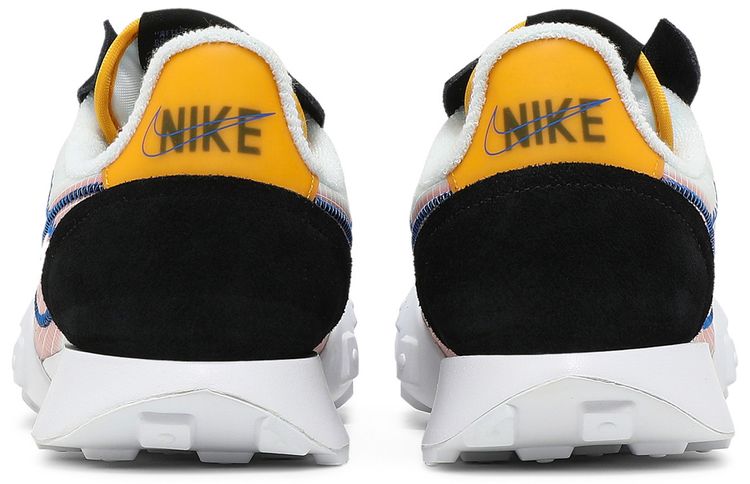 Nike Wmns Waffle Racer 2X White Chile Red