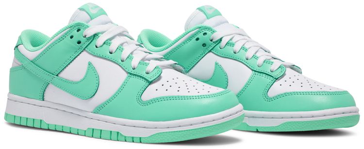 Wmns Dunk Low Green Glow