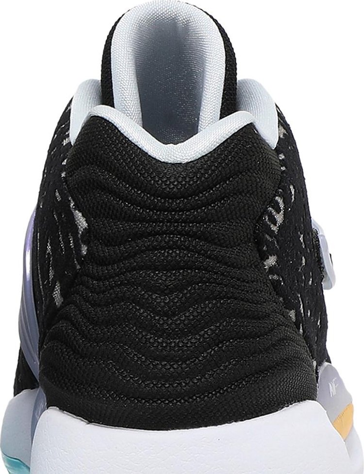 KD 14 Black White