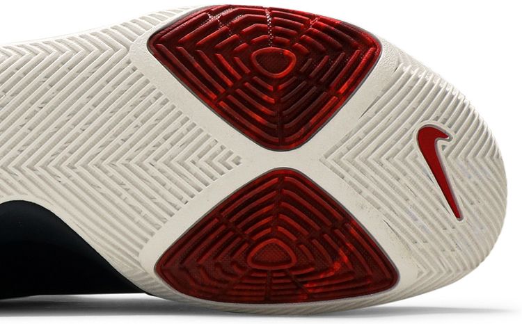 Nike Kyrie 3 Samurai