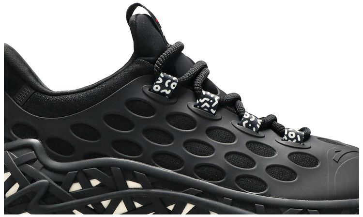 Anta Salehe Bembury x SB 02 Black