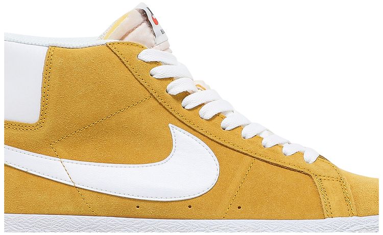 Nike Zoom Blazer Mid SB University Gold