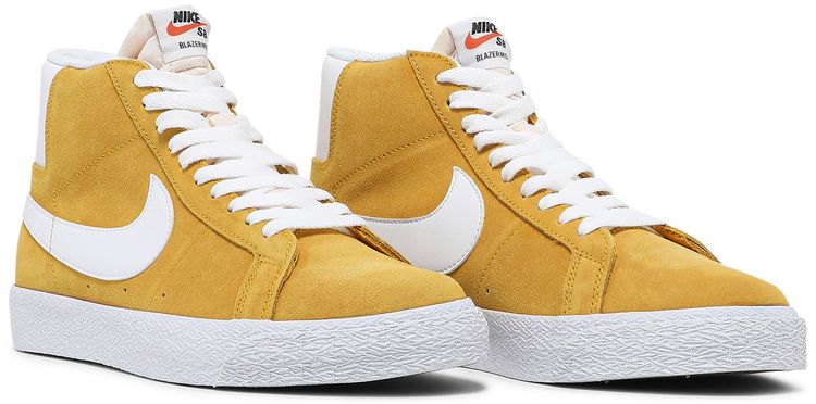 Nike Zoom Blazer Mid SB University Gold