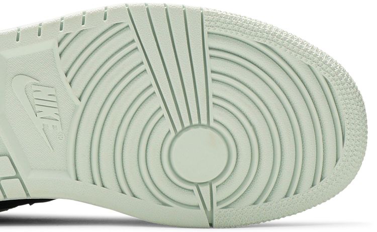 Wmns Air Jordan 1 Low SE Barely Green