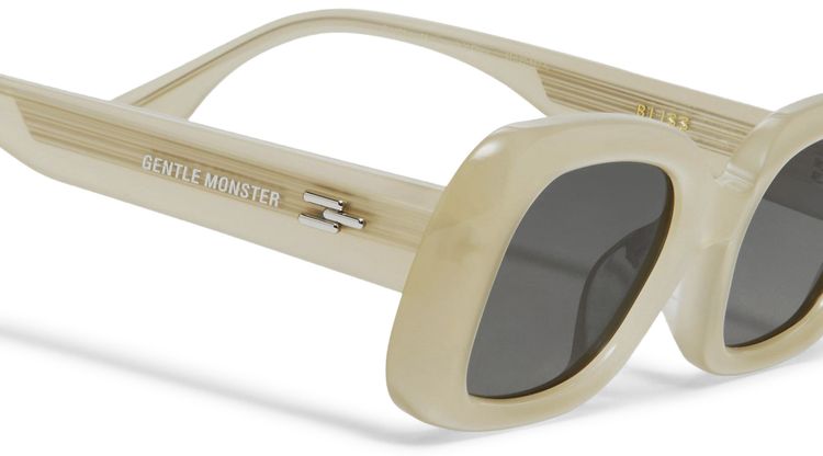 Gentle Monster Bliss IC1 Sunglasses Yellow