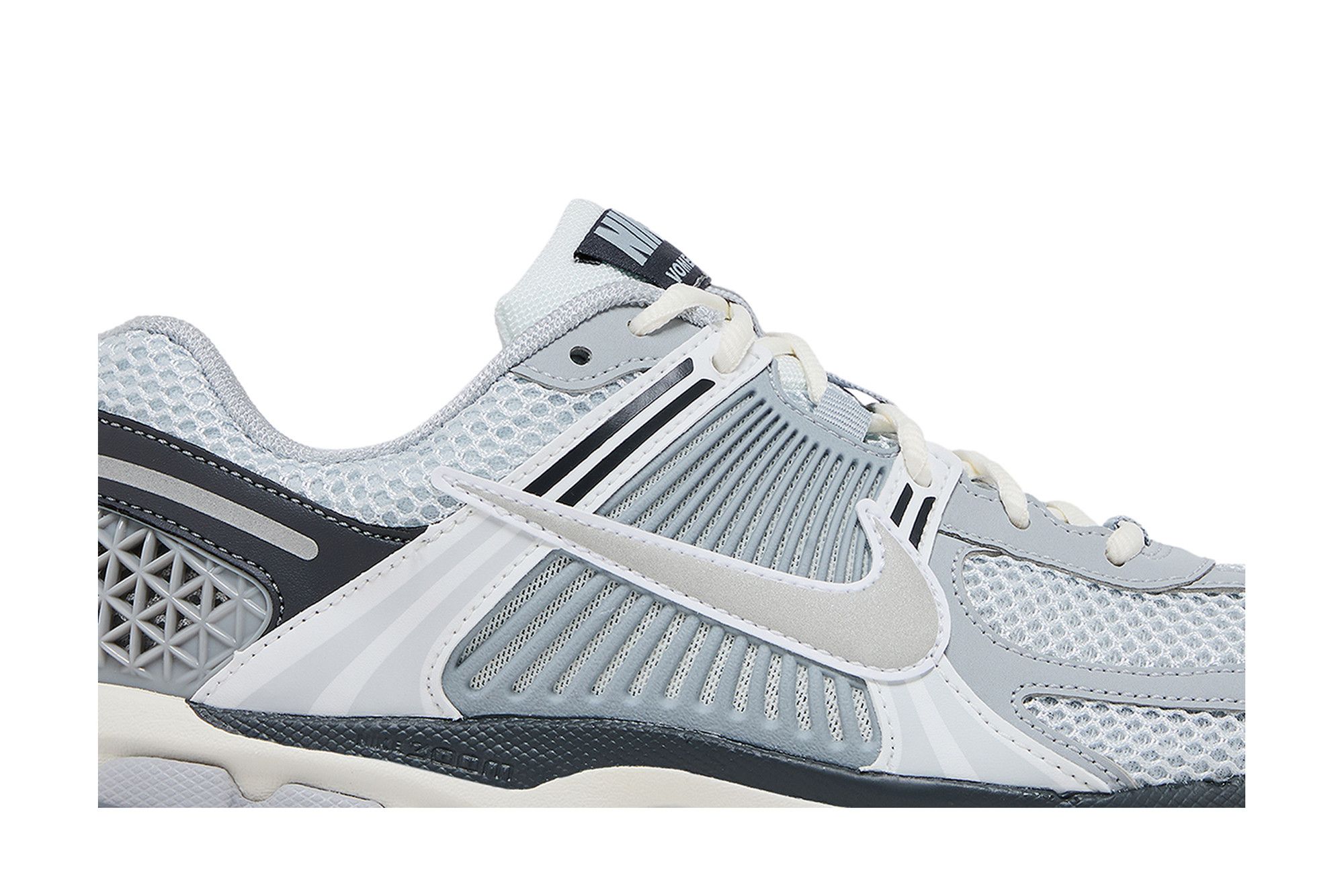 Buy Wmns Zoom Vomero 5 'Wolf Grey Cool Grey' - FD9919 001 | GOAT Buy Wmns Zoom Vomero 5 'Wolf Grey Cool Grey' - FD9919 001 | GOAT