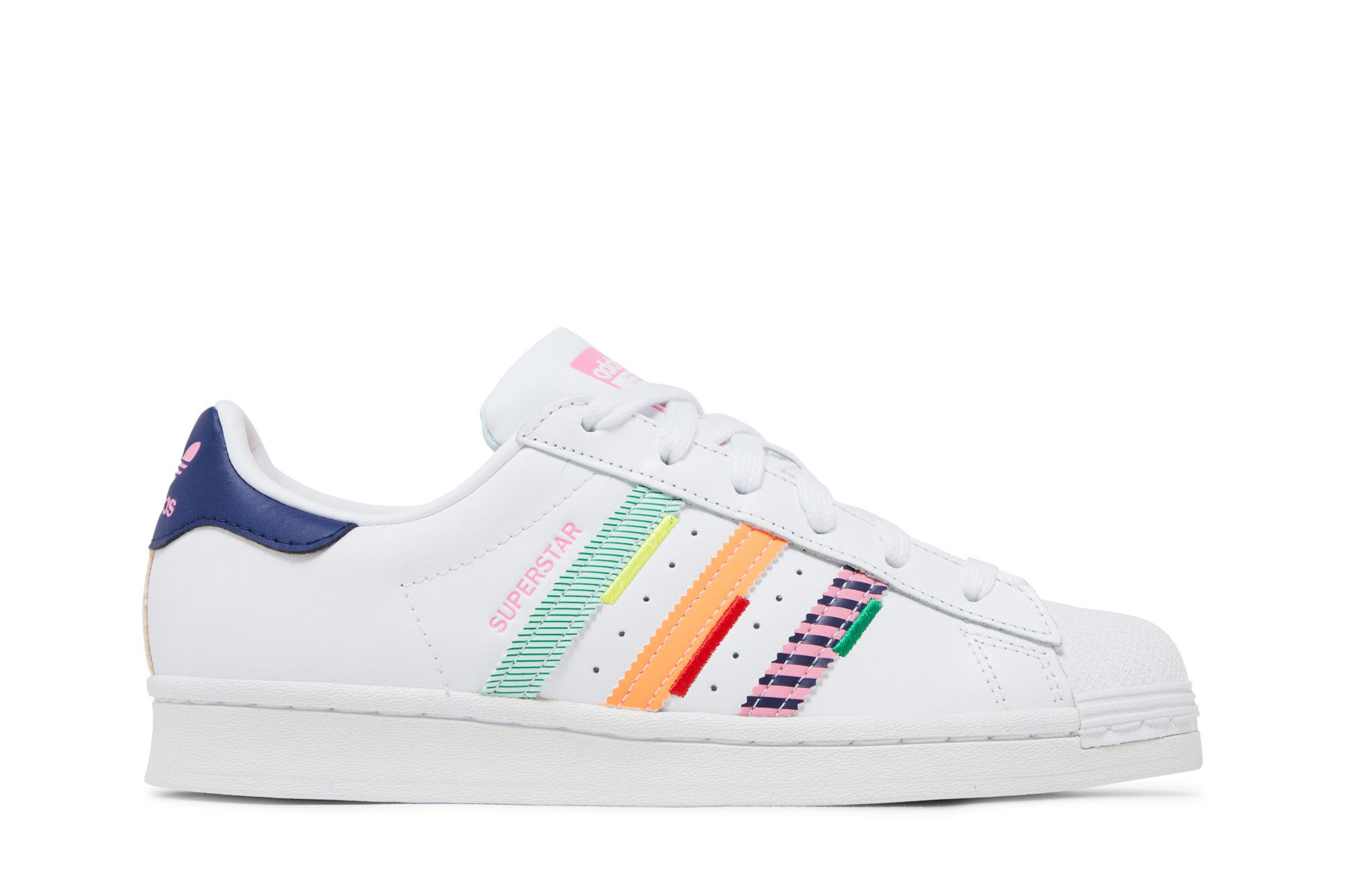 Size 5.0 Wmns Superstar Multi Jagged Stripes