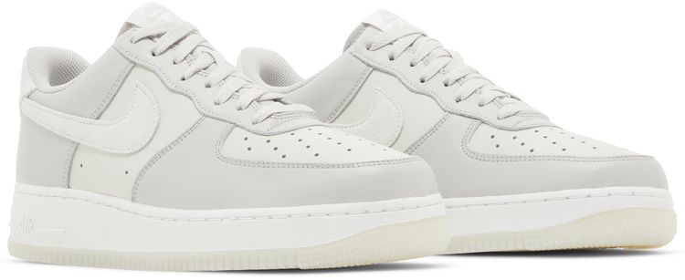 Nike Air Force 1 07 LV8 Light Bone