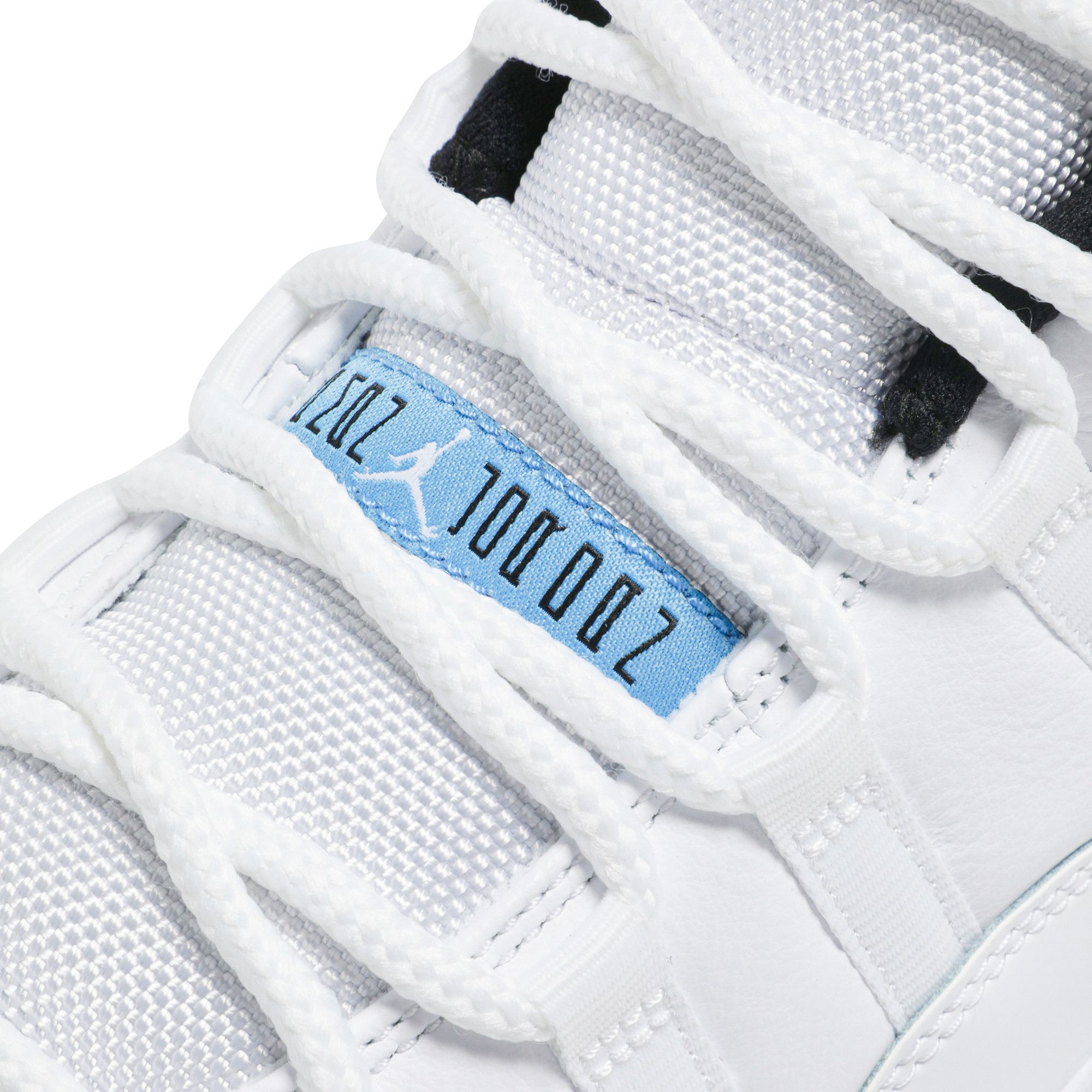 ［Boo］AIR JORDAN 11 RETRO LOW LEGEND Buy Air Jordan 11 Retro Low 'Legend Blue' - AV2187 117 | GOAT