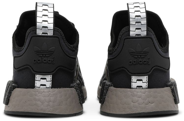 Star Wars x adidas NMD R1 Mandolarian