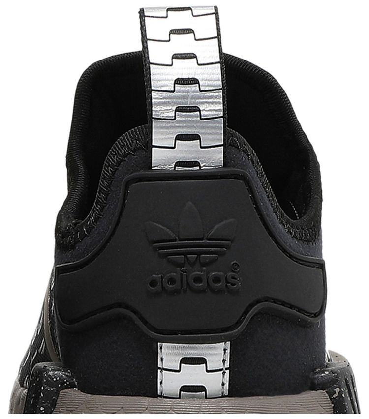 Star Wars x adidas NMD R1 Mandolarian