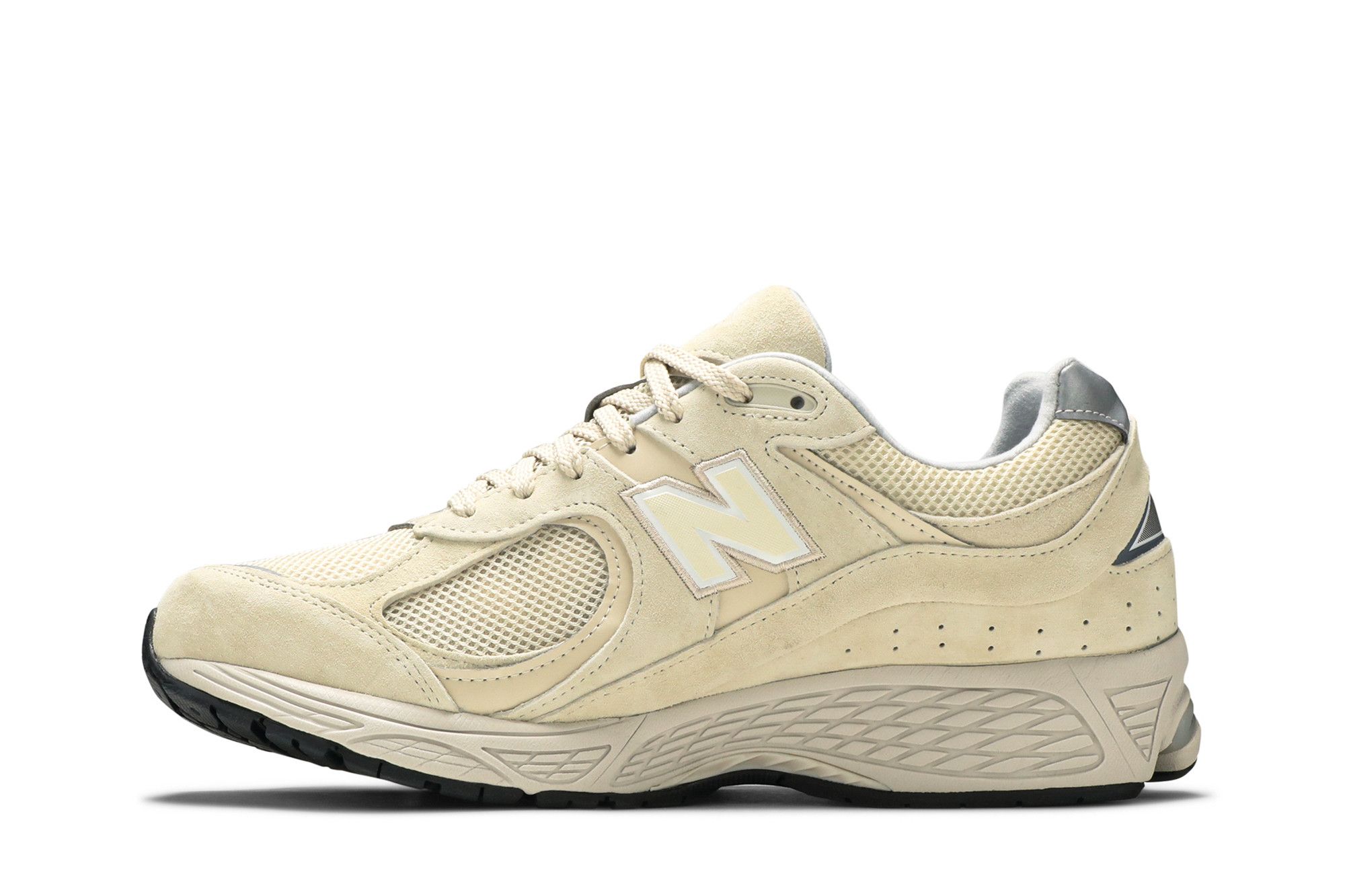 大人気＊New Balance 2002R Bone light aluminum＊ New Balance 2002R Bone Light Aluminum | ML2002RE | Laced
