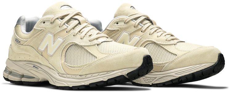 New Balance 2002 Bone