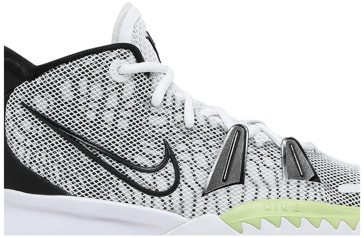 Nike Kyrie 7 GS Hip Hop