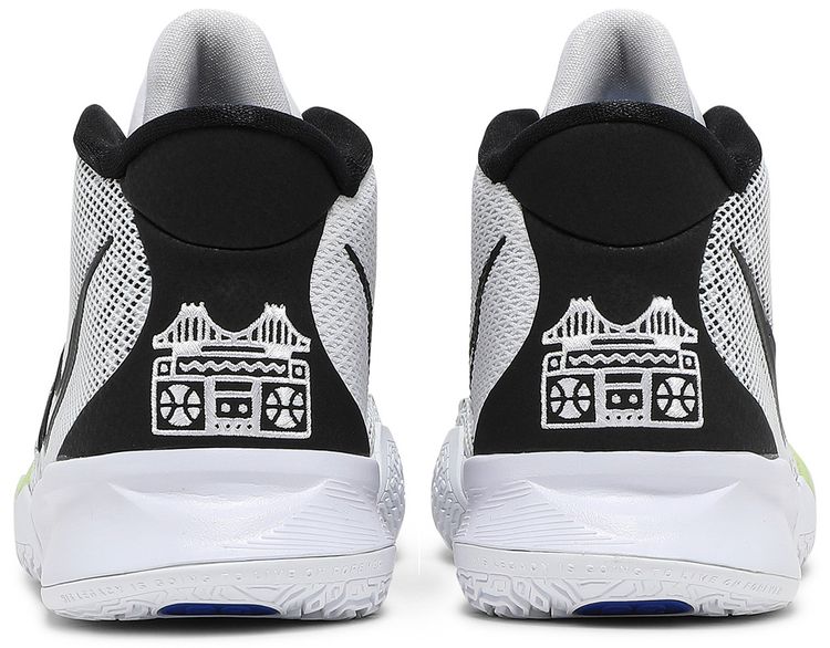 Nike Kyrie 7 GS Hip Hop