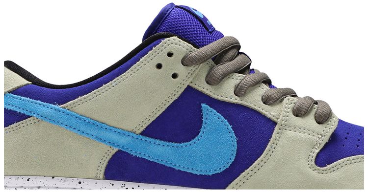 Nike Dunk Low SB ACG Celadon